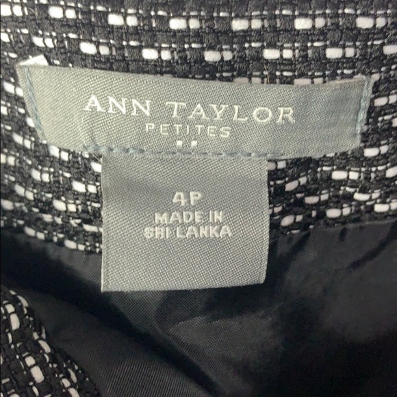 Ann Taylor Skirt Black and White Midi Mini Length Work Size 4 - Picture 3 of 6